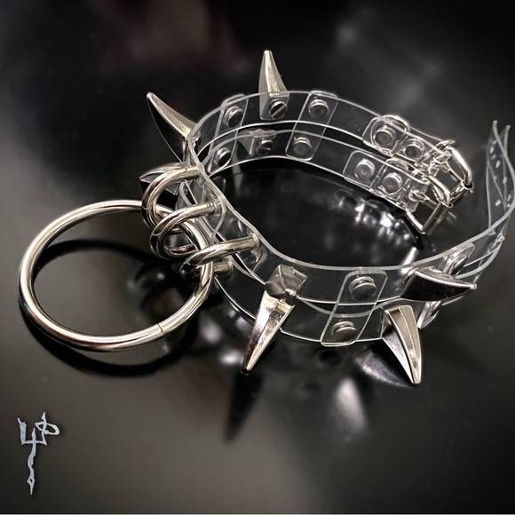 Hand Crafted Jewelry - 𝕯𝖆𝖗𝐊 𝓐𝖓𝖌𝖊𝖑 CUSTOM Clear Spike Bondage Choker 🗡